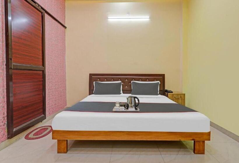 Hotel Capital O Phenix Elite Near Phoenix United Lucknow