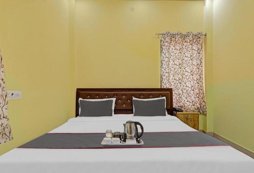 Hotel Capital O Phenix Elite Near Phoenix United Lucknow