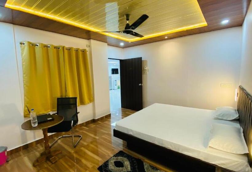 בית מלון כפרי Royal Excellency Inn