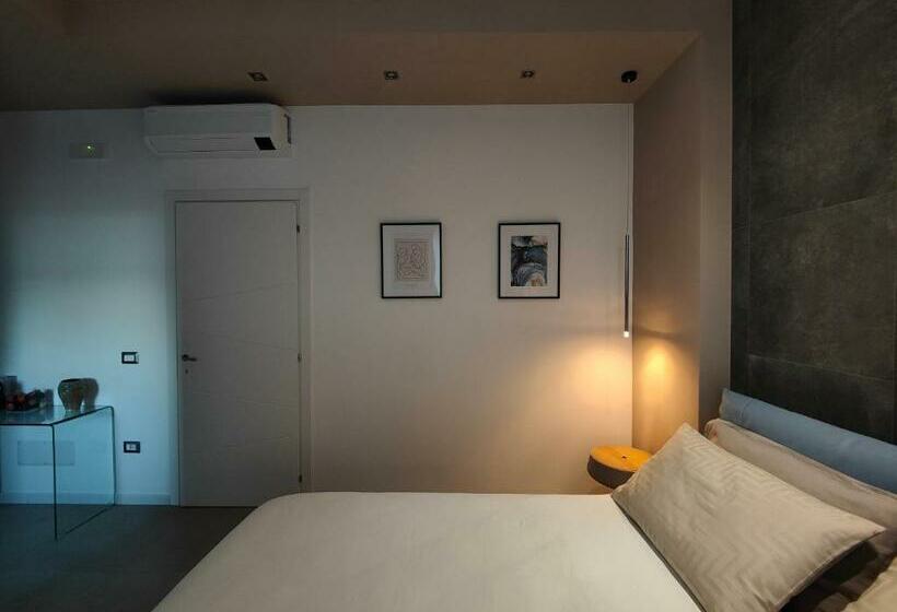 פנסיון Capricci Di Vento   Design Guest House