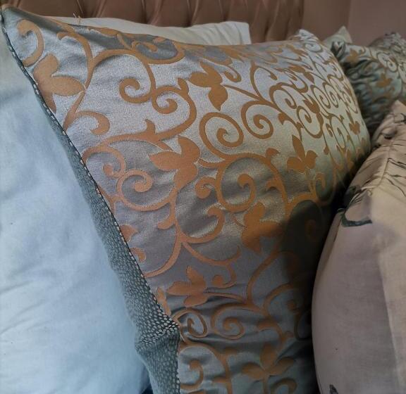 بنسيون Dr M Beauty Lounge And Guest House