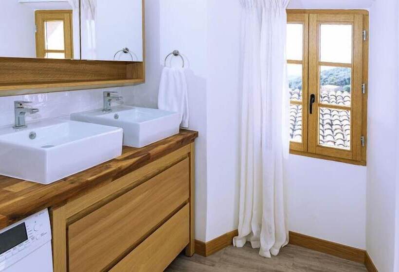 פנסיון La Maison Du Chateau