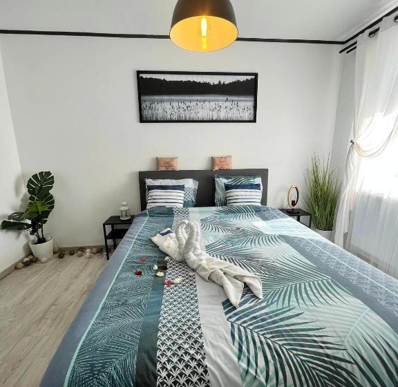 פנסיון Le Clos Fleuri