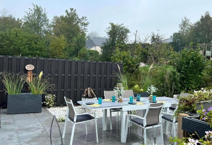 פנסיון Le Clos Fleuri