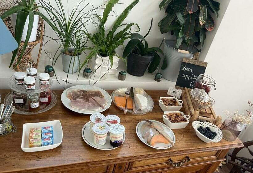 פנסיון Le Prieuré De Saint Thibault