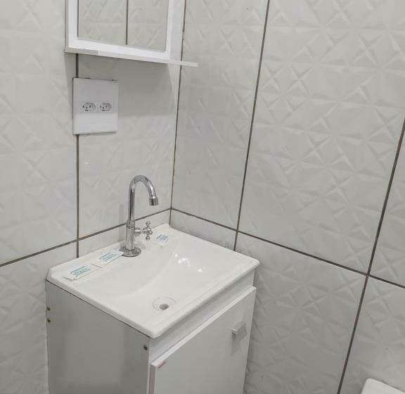 Pensão Pousada Quarto Com Ventilador,ar Frigobar E Garagem