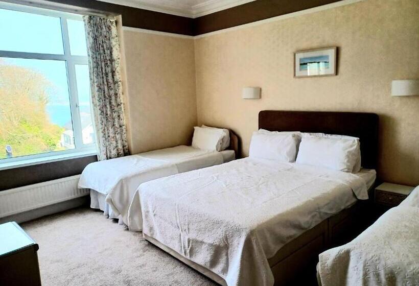 بنسيون St Merryn