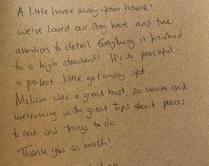 ペンション The Nest