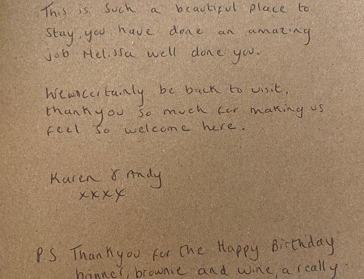 ペンション The Nest