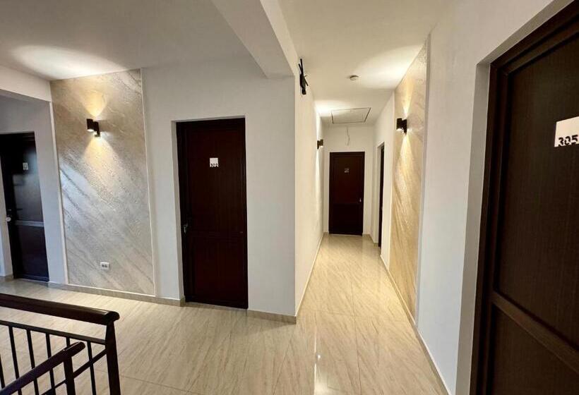 ユースホステル Escape Pensiune