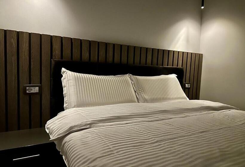 호스텔 Escape Pensiune