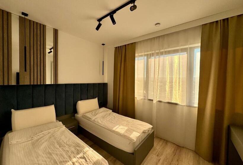 호스텔 Escape Pensiune