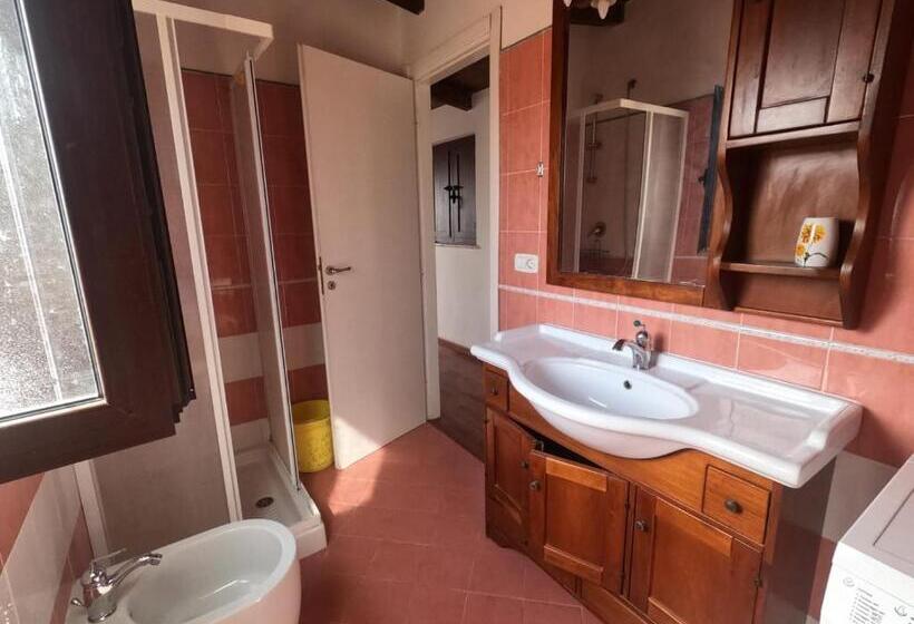 مبيت وإفطار Castellabatecoast