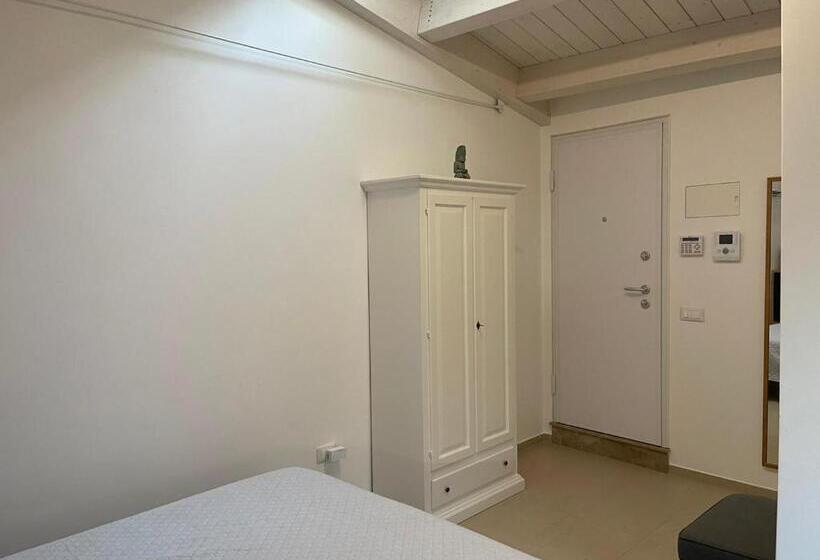 مبيت وإفطار L Alfiere 1