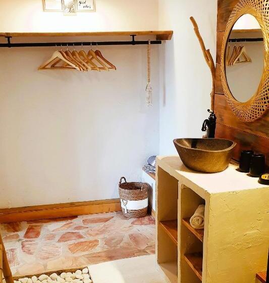 ベッドアンドブレックファースト Le Mas De San Lou