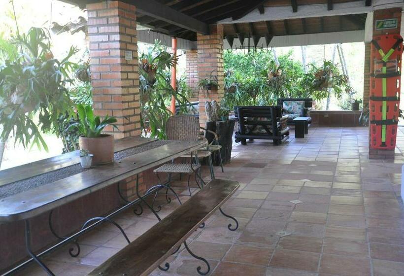 צימר Mangalobby Finca