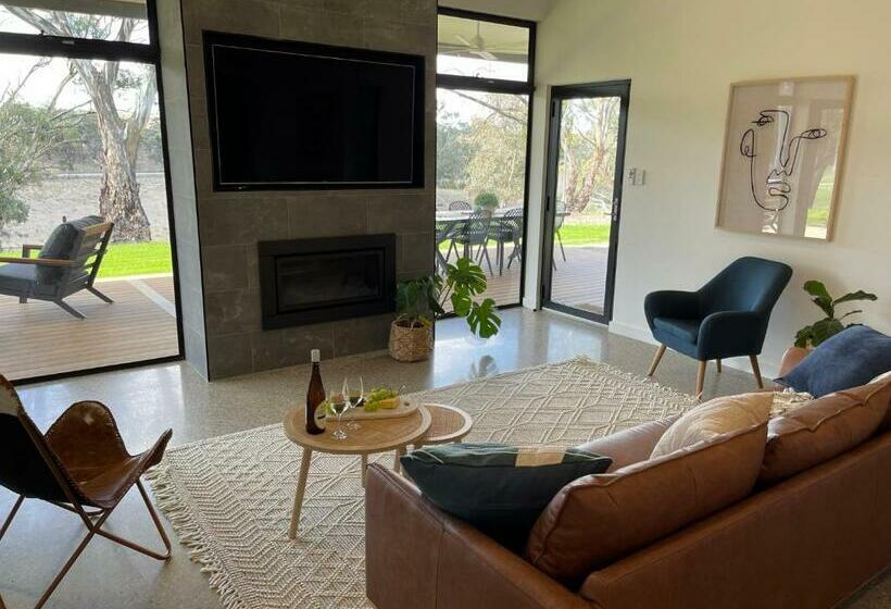 住宿加早餐  The Pavilion At Sevenhill