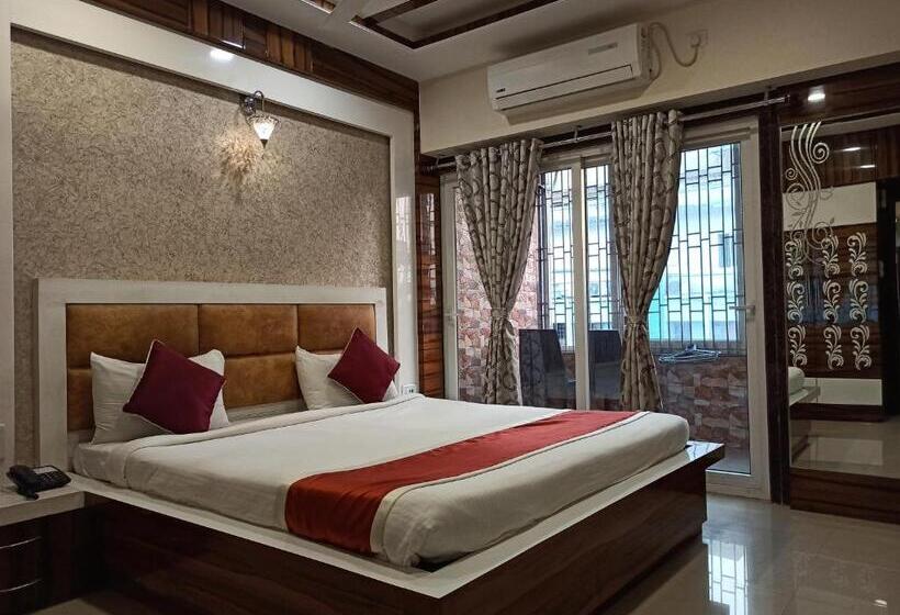 Отель A P Home S   A Boutique