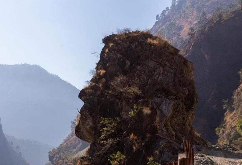 ホテル Deohari Bliss Homestay