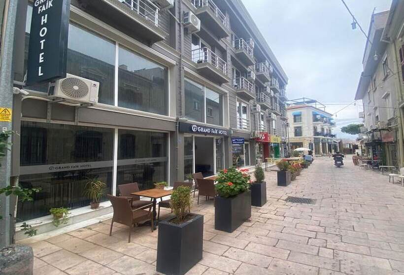 酒店 Grand Faik