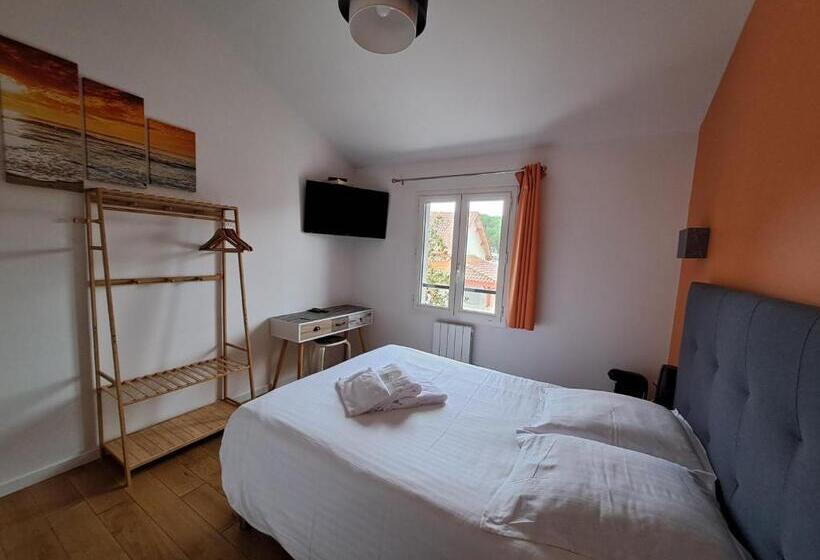 호텔 Hôtel L Auberge Canaulaise