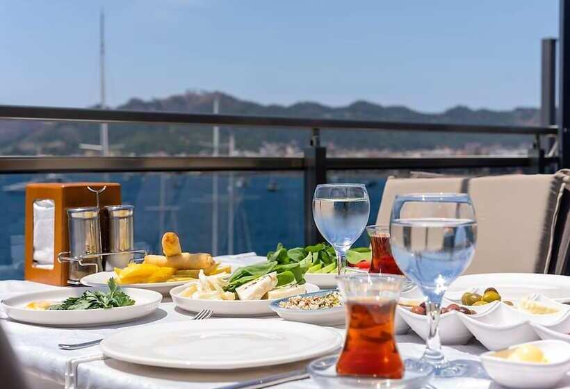 فندق Liman Deluxe