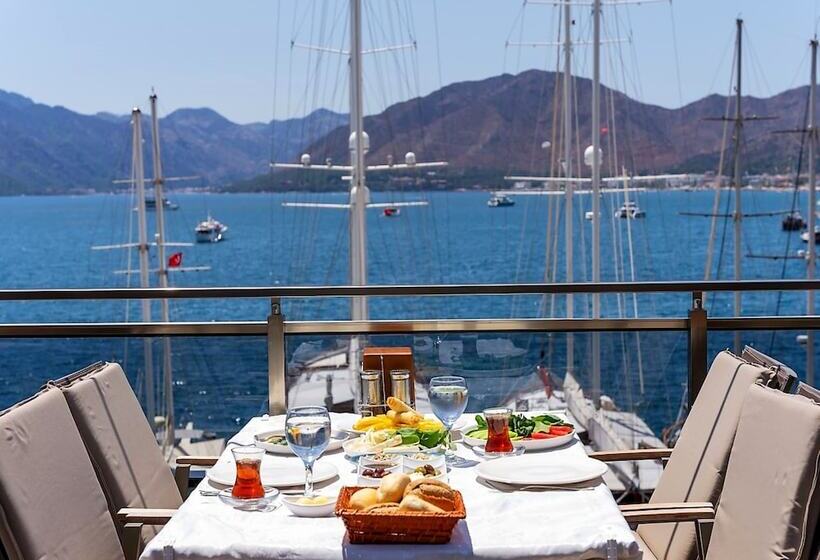 فندق Liman Deluxe