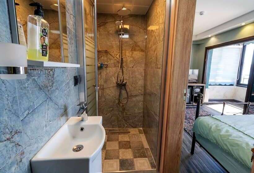 فندق Liman Deluxe