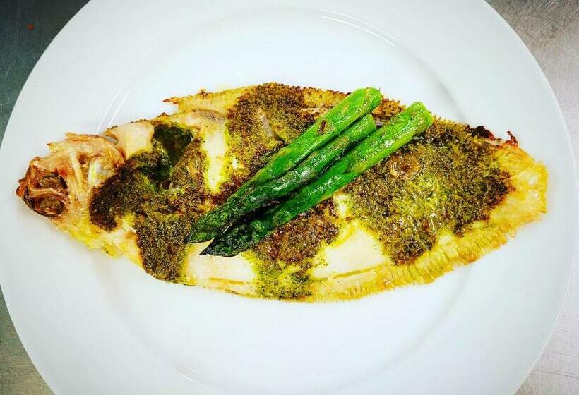 Отель St Tudy Inn