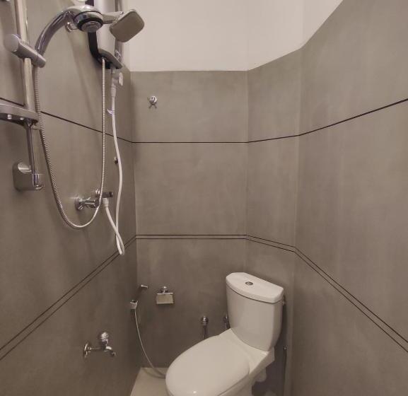 פנסיון Flower Shade Villa