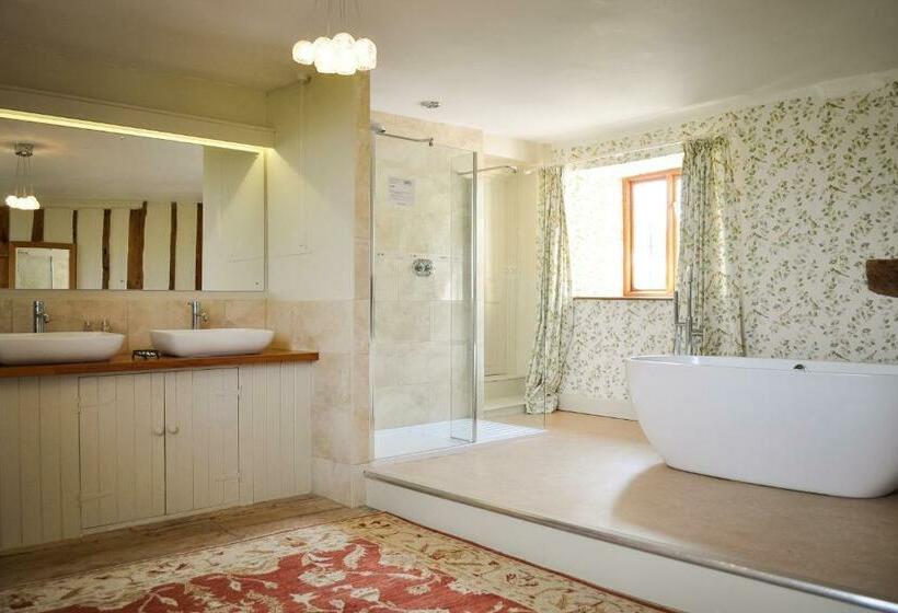 بنسيون Huntstile Organic Farm