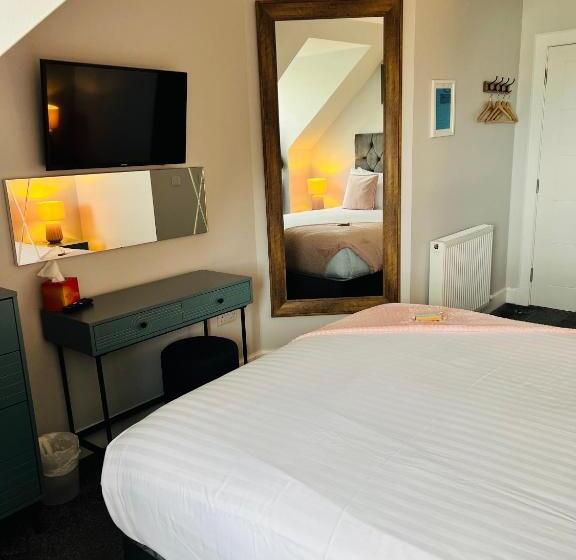 پانسیون Killorn Guest House