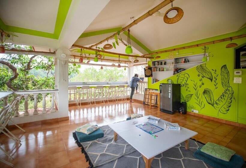 펜션 Nomadgao Vila Nova Comfort, Great Views, Fast Wifi & Interesting People