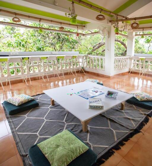 펜션 Nomadgao Vila Nova Comfort, Great Views, Fast Wifi & Interesting People