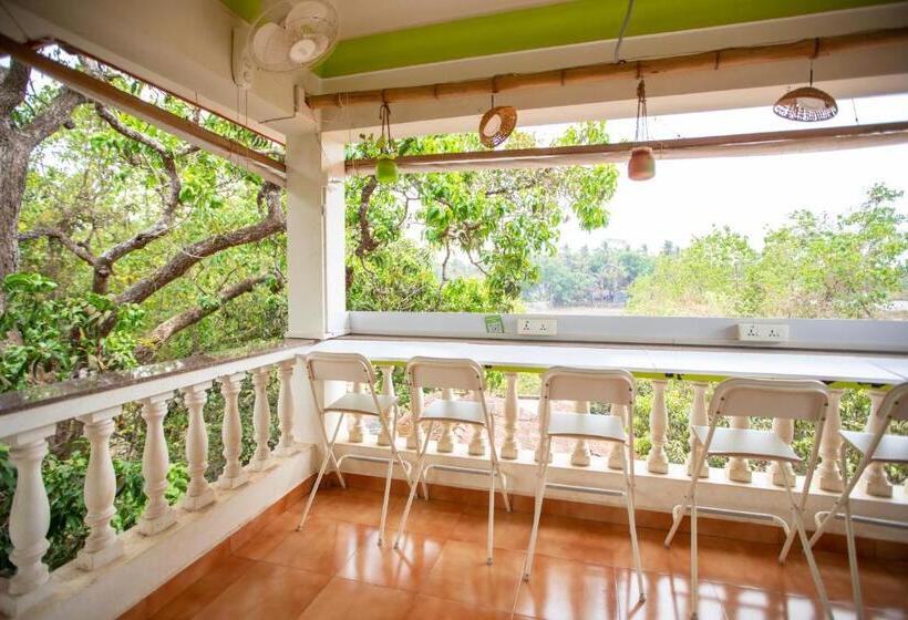 펜션 Nomadgao Vila Nova Comfort, Great Views, Fast Wifi & Interesting People