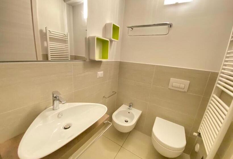 تختخواب و صبحانه Nice Residence