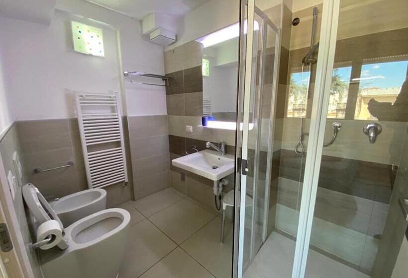 تختخواب و صبحانه Nice Residence