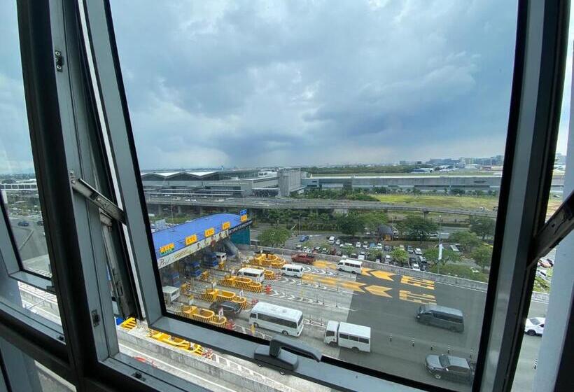 Cozyvilla At 81 Newport Blvd Walk To Naia T3 Marriott & Resorts World Casino & Newport Mall For 5 Pa