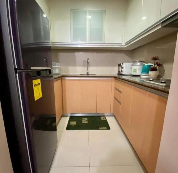 Cozyvilla At 81 Newport Blvd Walk To Naia T3 Marriott & Resorts World Casino & Newport Mall For 5 Pa