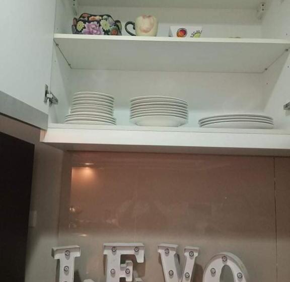 Cozyvilla At 81 Newport Blvd Walk To Naia T3 Marriott & Resorts World Casino & Newport Mall For 5 Pa