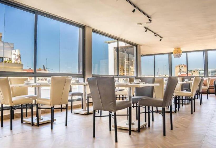 هتل Les Ambassadeurs