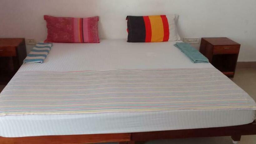 בית מלון כפרי Al Packbag