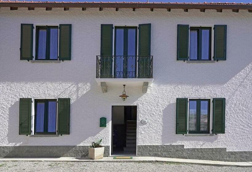 بنسيون Cascina Riva