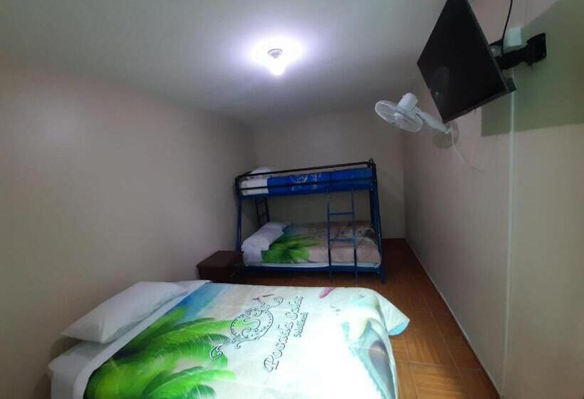 بنسيون Posada Salas & Kari Peru Travel