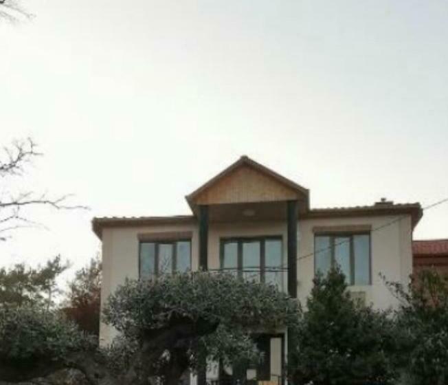 پانسیون La Home