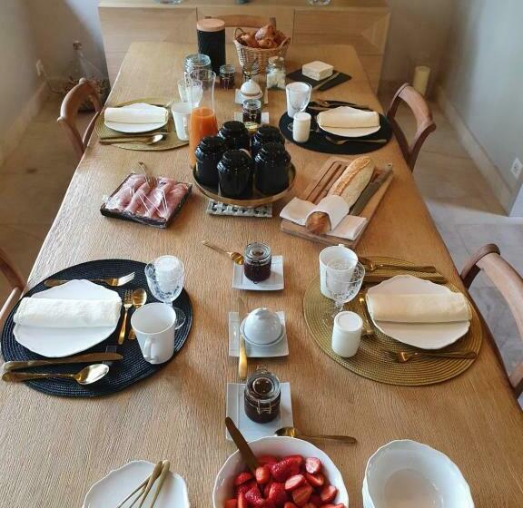 بنسيون Le Clos Joly 14