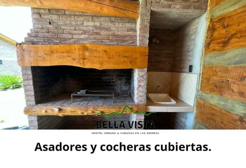 تختخواب و صبحانه Bella Vista Hostel En El Centro & Cabañas En La Montaña