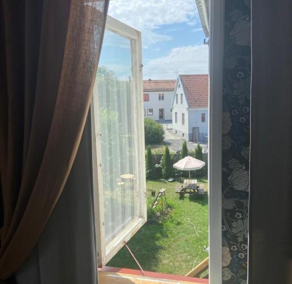 Elisabets Vandrarhem Hemse