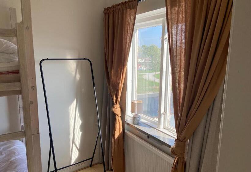 Elisabets Vandrarhem Hemse