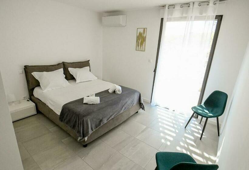 Les Vallons Du Fort   Terrasse   Wifi   Clim